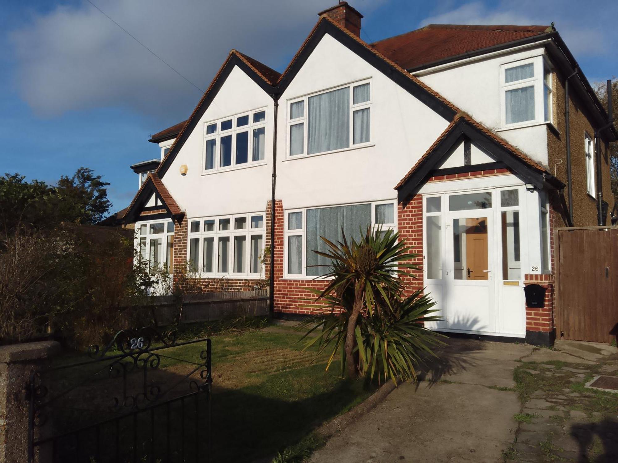 Surbiton Home With Free Parkings, Surbiton, Kingston Upon Thames, Surrey, Greater London Uk Exterior foto